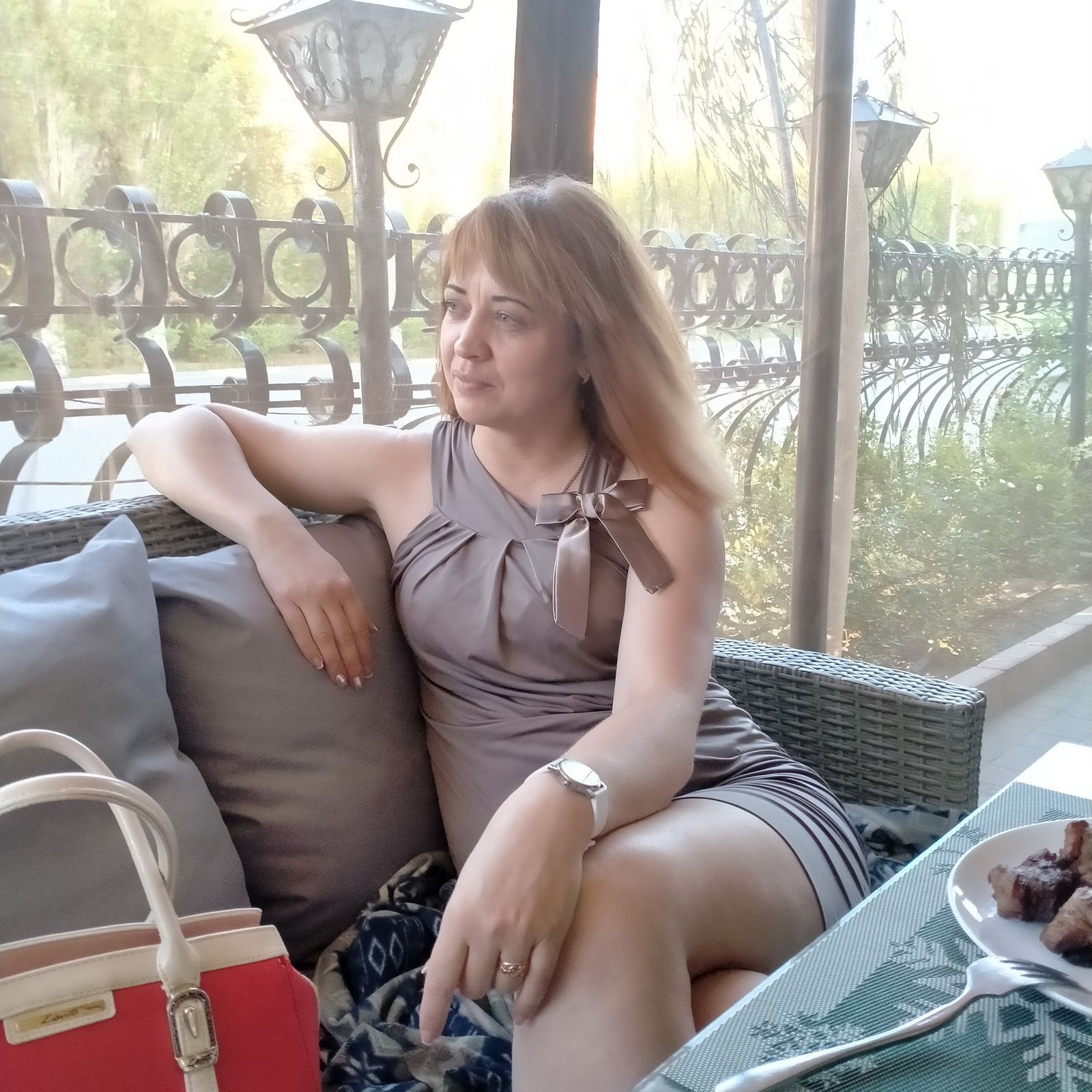 ............... Евгения