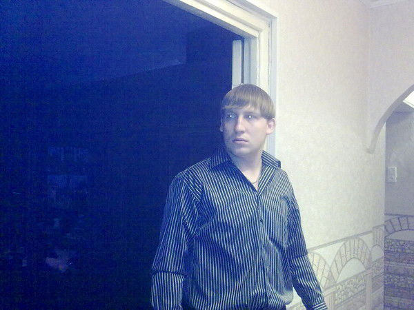 Денис Курицын