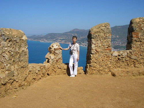 Лариса Савостеенко