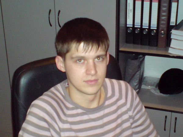 Дмитрий Мельников