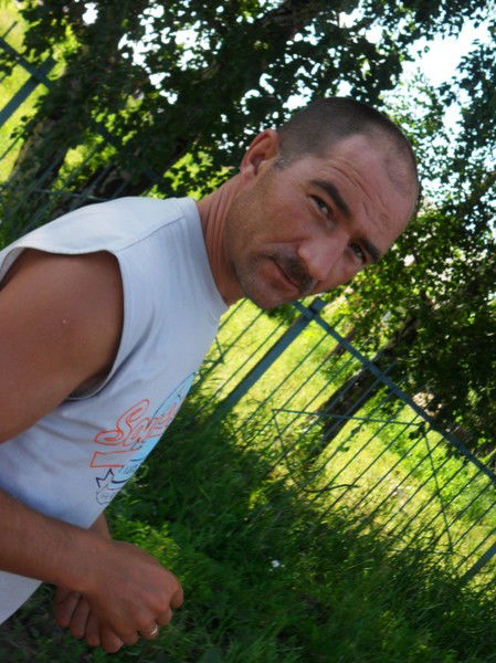 Юрий Иванов