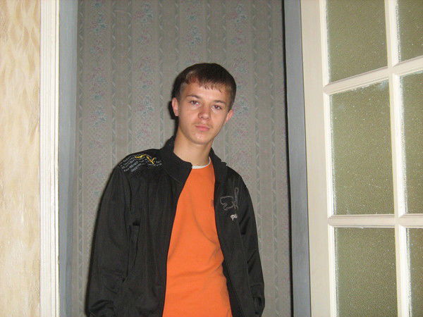 Виталий Власов