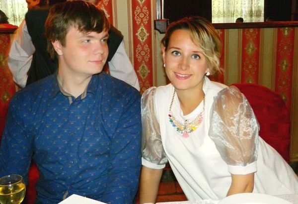 Макс Истомин