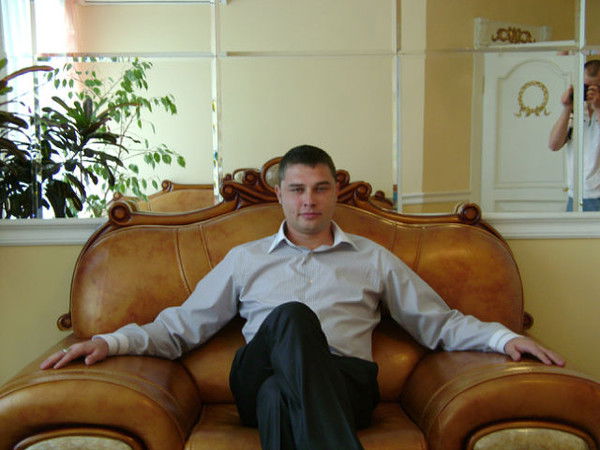 Антон Лосев