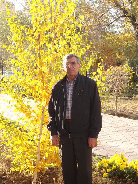 Валерий Олейник