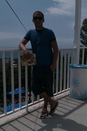 Юрий Амосов