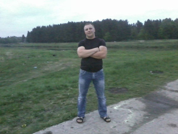 Александр Сафонов