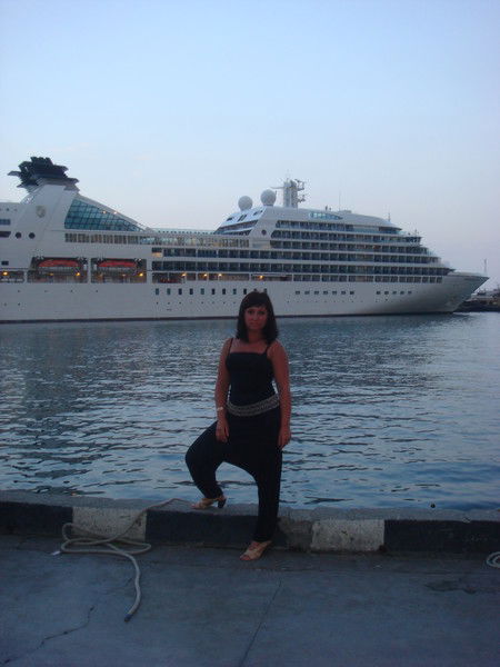 Неизвестно Неизвестно