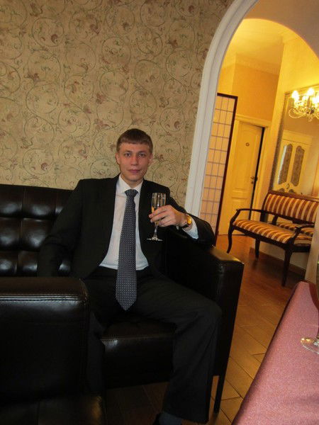 Александр Ивин