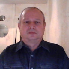 Виталий Баженов