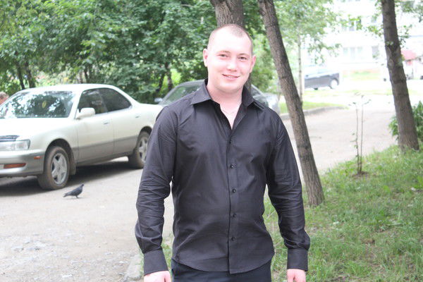 Денис Борисов