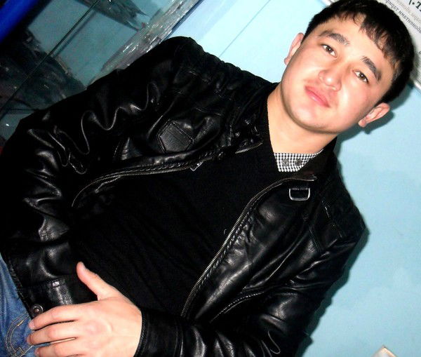 Дамир Сариев