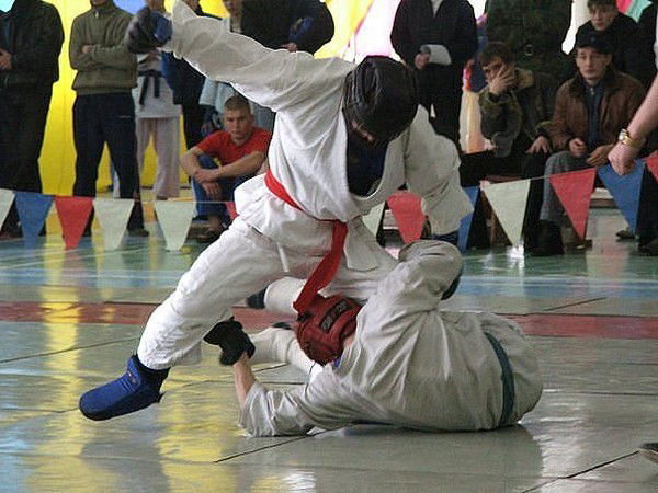 Сергей Белешев