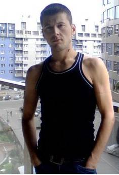 Руслан Шамуратов