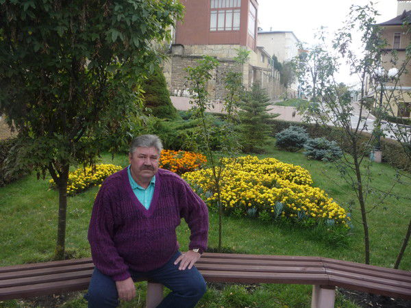 Юрий Карпенко