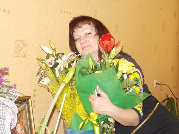 Лена Букамина