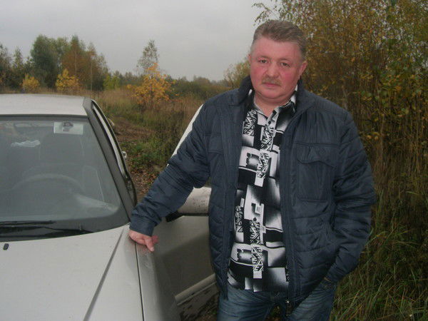 Вадим Холостов