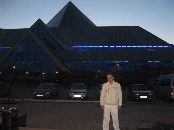 Михаил Колодкин