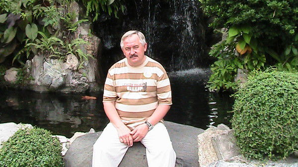 Владимир Свинцов