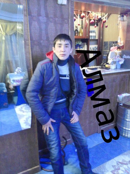 Алмаз Исаинов