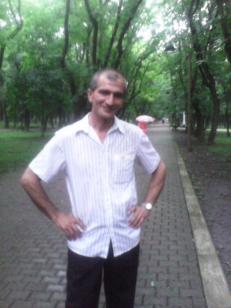 Роберт Лозовский