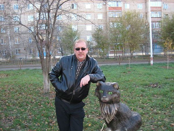 Константин Власов