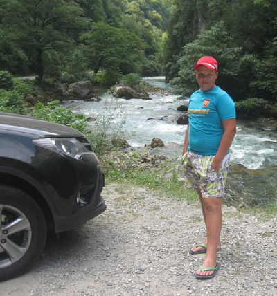 Артем Огурцов