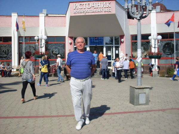 Анатолий Федотенков