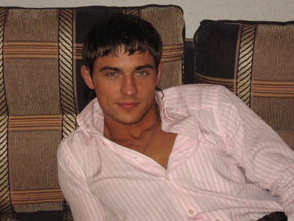 Олег Макаров