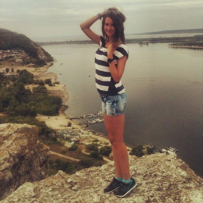 Настя Мельникова