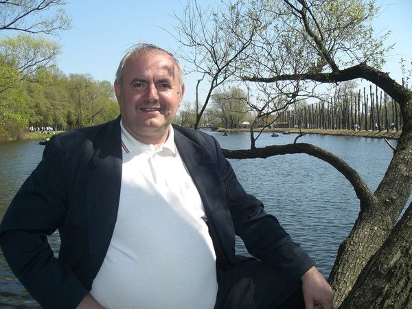 Николай Тахмазов