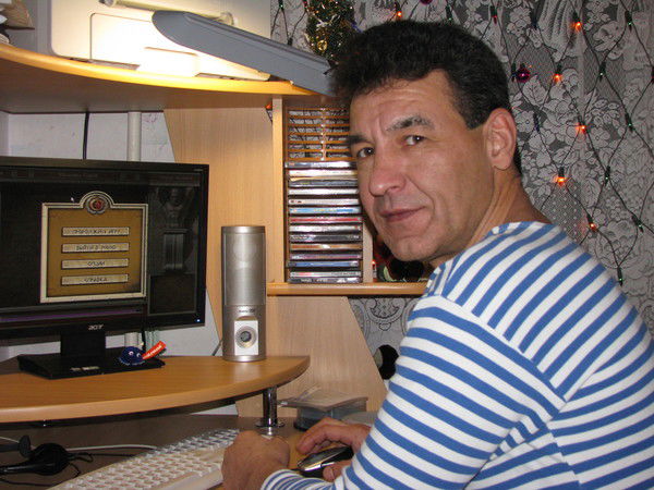 Петр Петров