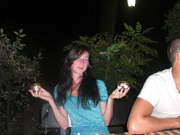 Олька Леонова