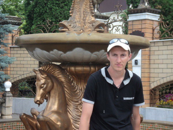 Виталий Недугов