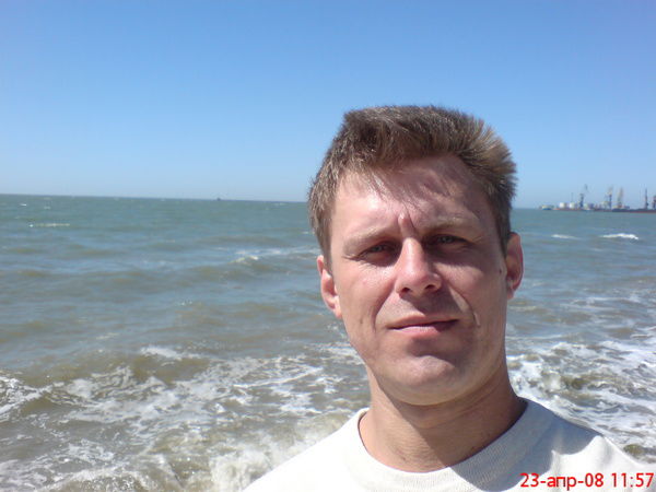 Юрий Шаповал