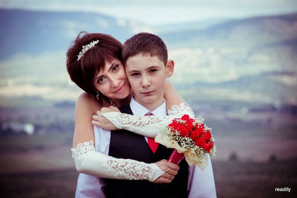 Наташа Женихова