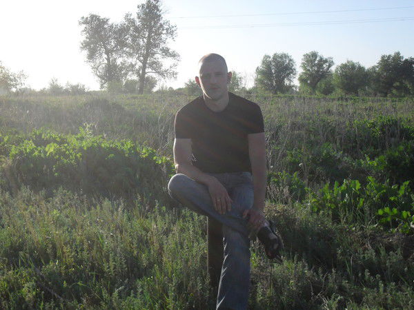 Антон Апасов