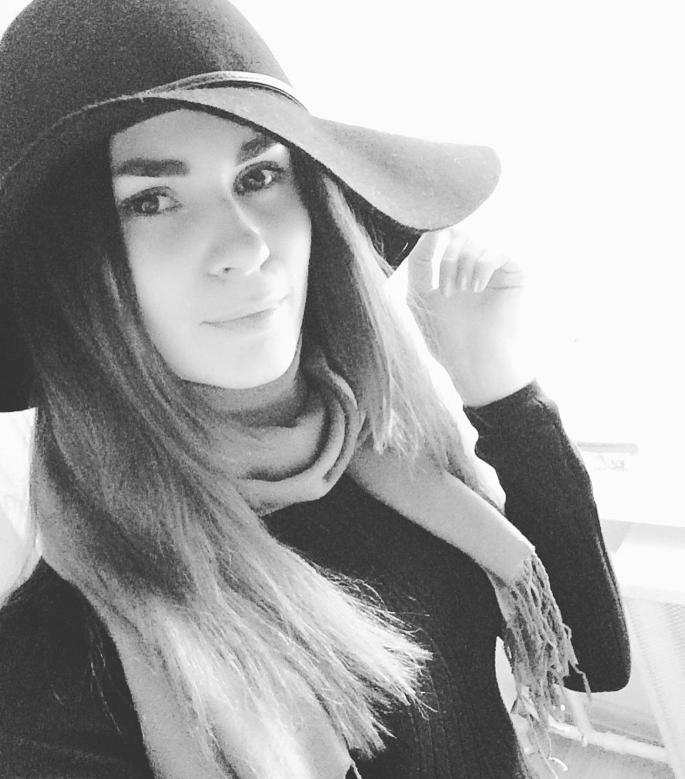 Даша Власенко