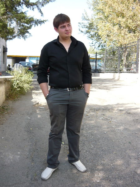 Руслан Школьников