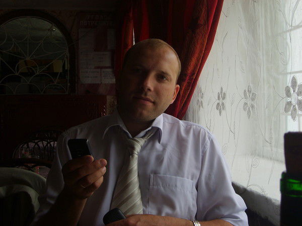 Александр Устюжанин