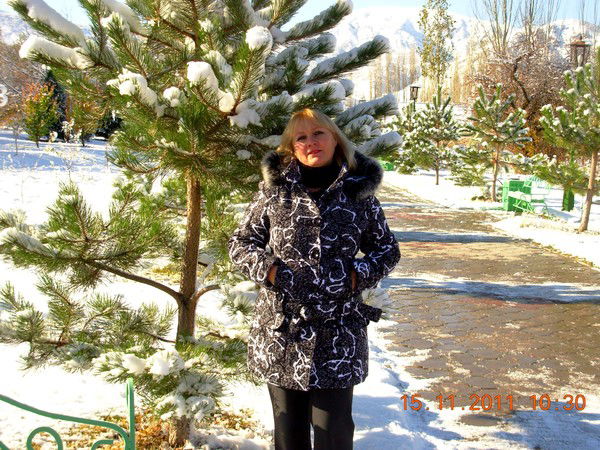 Елена Сенишина