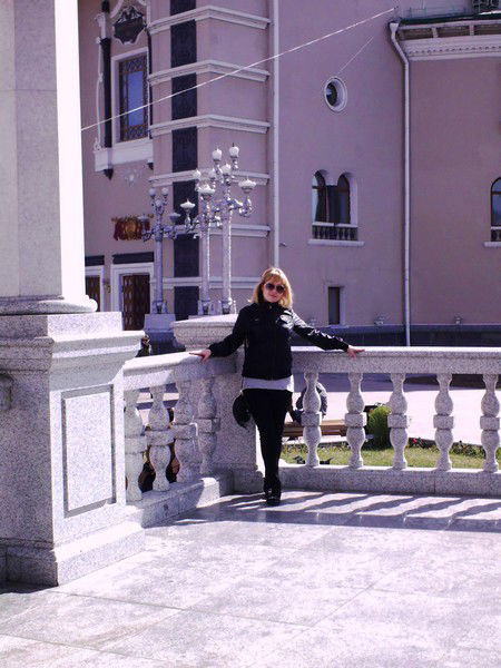 Елена Лесникова