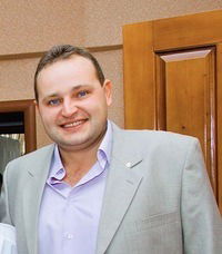 Макс Богачук