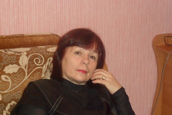 Елена Шляпцева