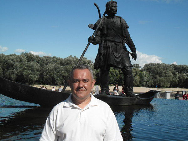 Александр Ярмолович