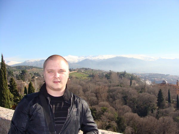 Женя Светлаков