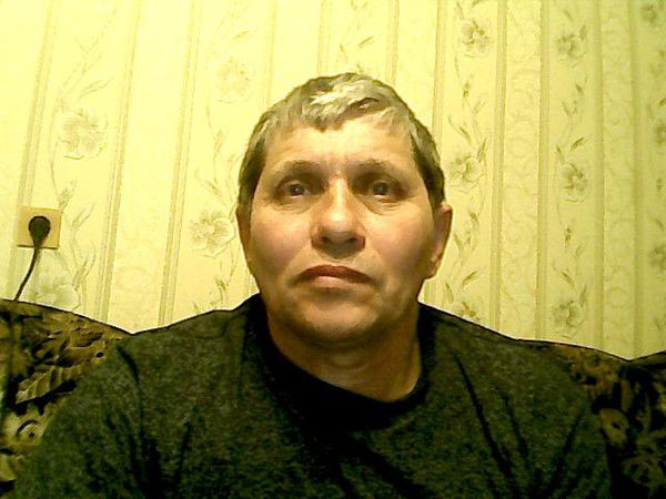 Виктор Романенко