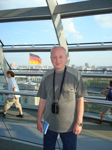 Константин Коляденко