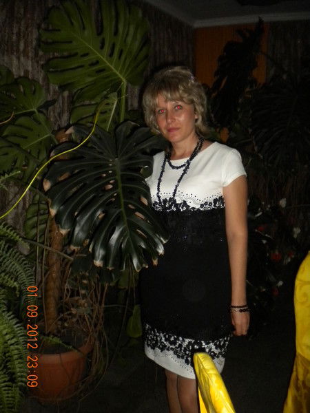 Алёна Грохотова