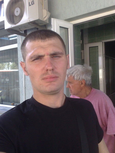 Толик Коновалов